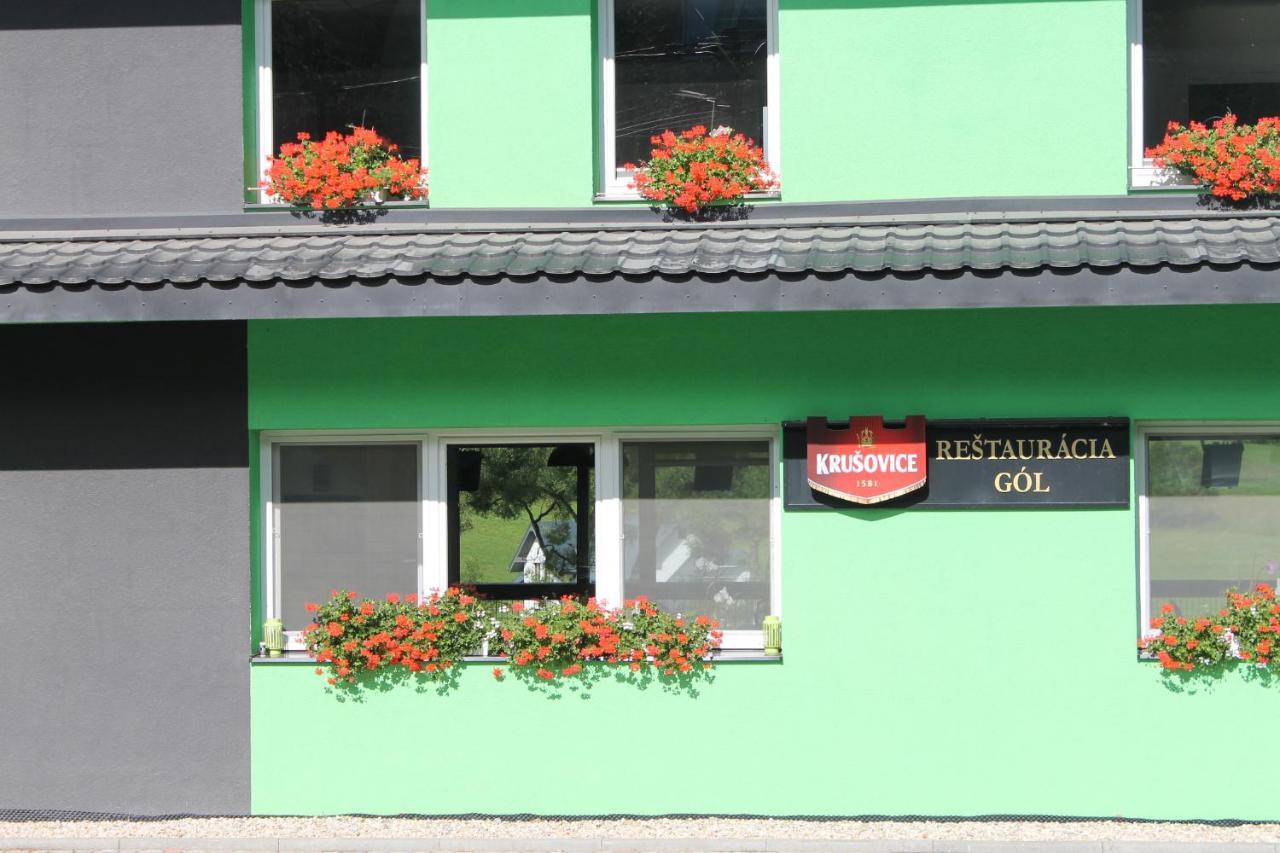 Restauracia Gol Hotel Oravske Vesele Buitenkant foto